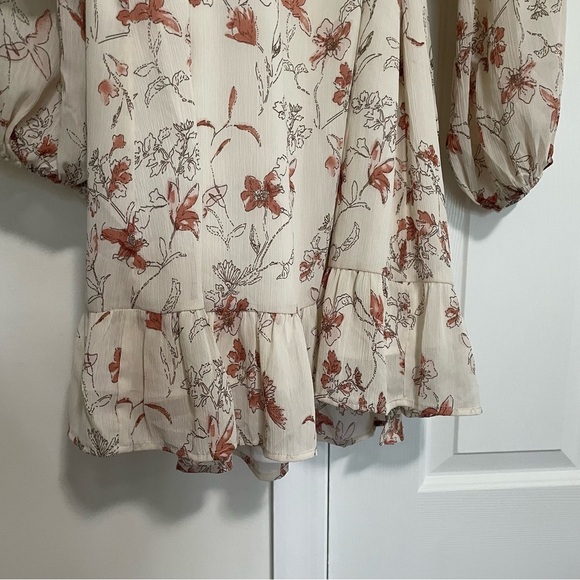 Jacquie The Label Long Sleeve Sheer Wrap Dress Cream Floral Size Small - Picture 7 of 10